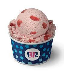 Baskin Robbins Very Berry Strawberry They Re Not Kidding Tons Of Strawberries In This Ice Crea Baskin Robbins Ice Cream Baskin Robbins Ice Cream Flavors List