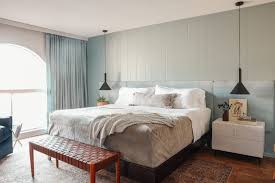 Before After A Mid Century Bedroom Makeover With Lowe S In 2020 Bedroom Makeover Mid Century Bedroom Trendy Living Rooms