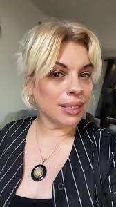 Grupo firme gracias por darle ese abrazo a lupe lo necesitaba 🌊