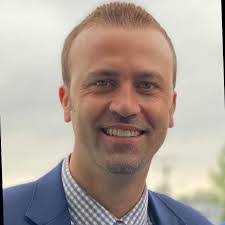 Casey Hartman's Instagram, Twitter & Facebook