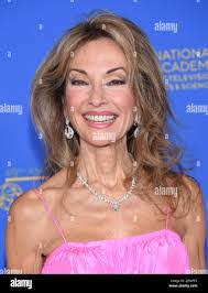 Cheryl Oconnor's Instagram, Twitter & Facebook