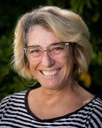 Carol Wellman's Instagram, Twitter & Facebook