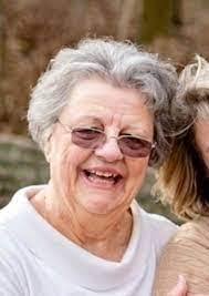 Noel Ogle's Instagram, Twitter & Facebook