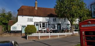 Rory was still arguing with her grandparents over moving out without a respectful goodbye, lorelai was emotional over the news of luke's daughter, emily and richard were mad that christopher was now paying for rory's education. Friday Night Dinner The Rose Crown Mayfield Traveller Reviews Tripadvisor