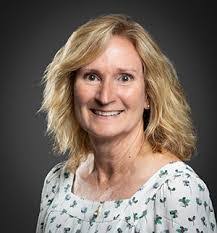 Kimberly Ring's Instagram, Twitter & Facebook