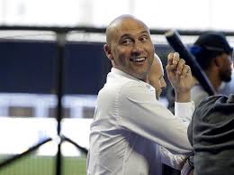 Jeter, Walker, Simmons y Miller, junto a las leyendas del béisbol