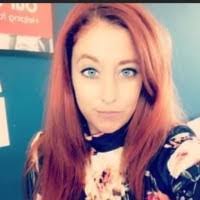 Sandra Hussey's Instagram, Twitter & Facebook