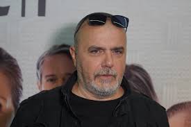 Preminuo brat Nikole Koja