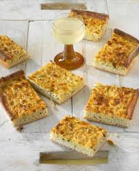Zwiebelkuchen Das Rezept Schritt Fur Schritt Erklart Rezept Zwiebelkuchen Lebensmittel Essen Rezept Zwiebelkuchen