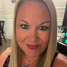 Amazon.com: Wedding Dress Bride and Groom Gnomes Plush Decor, Romantic  Handmade Scandinavian Tomte Dolls Holding Flowers, Wedding Bride to be  Decorations Gifts, Anniversary Presents, Valentine's Day, Set of 2 : Home &