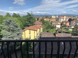 La casa si trova in ottimo stato di manutenzione con pavimenti in palladiana. Appartamenti Quadrilocali In Vendita A Novi Ligure Cambiocasa It