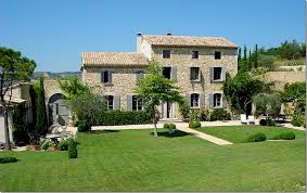 Well Manicured Lawn French Country House French House French Garden