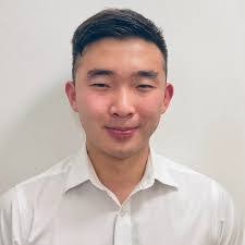 Patrick Whitty's Instagram, Twitter & Facebook