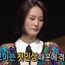 f(x) Krystal's doppelganger appears