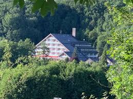 The customer care is magnificent, the hotel is beautiful and their food is lovely. Best Western Hotel Rhon Garden Poppenhausen Updated 2021 Prices