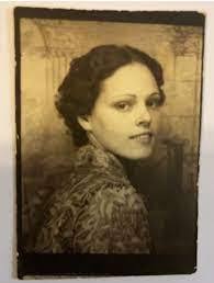 Zelma Burke's Instagram, Twitter & Facebook