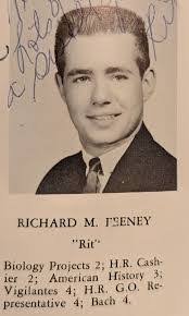 Vivian Hunter's Instagram, Twitter & Facebook