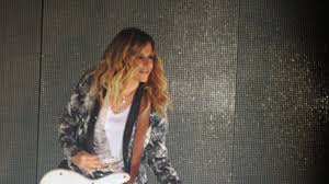 Anna vissi lyrics with translations: Web Words Your Say On Anna Vissi Tour Neos Kosmos