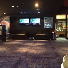 Aici spectatorii pot fi actori in filme, deoarece vor putea simti mirosuri, stropi de apa, vibratii si atingeri gratie unui concept nou in. Photos At Cinema City 9 Tips From 1009 Visitors