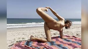 nude beach yoga! Only Fans @ Appleliu-76