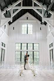 Get The Look A Brand New Scandi Modern Barn In Tulsa Modern Barn Barn Style House Black Barn