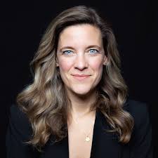 Wendy Troost's Instagram, Twitter & Facebook