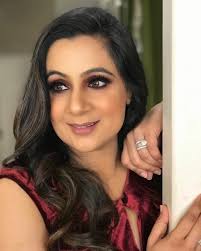 Be the woman you are ❤️ . . #parulgargmakeup @ Parul Garg