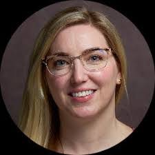 Sarah Hammack's Instagram, Twitter & Facebook