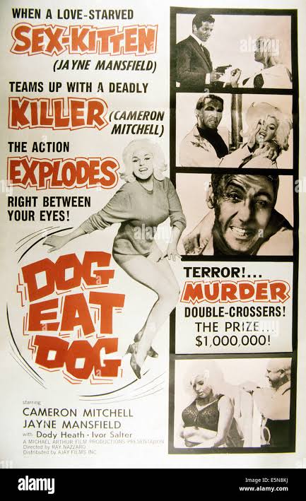 DOG EAT DOG, (aka EINAR FRISST DEN ANDEREN), Jayne Mansfield (links),  Cameron Mitchell (drittes Feld nach unten), 1964 Stockfotografie - Alamy