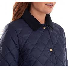 Vestes barbour vous faire devenir plus élégant et noble , maintenant notre point de vestes barbour donnera toutes les vestes des réductions jusqu'à 90% de réduction. Veste Matelassee Naomi Femme Barbour