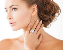 Ashley Ring's Instagram, Twitter & Facebook