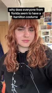 the videos are great but please like spend your time getting to safety  instead of making tiktoks to hurricane😭🙏🏻#hamilton