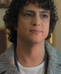 Así de grande está el pequeño actor Adin Külçe que llevó a cabo en forma  magistral el rol de Alí cuando pequeño..