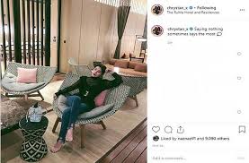 Chryseis tan, the daughter of billionaire berjaya group founder tan sri vincent tan, is a star on instagram with 194,000 followers who simply cannot. 7 Potret Chryseis Tan Wanita Kaya Di Asia Yang Liburan Bareng Luna Maya Suara Com Line Today