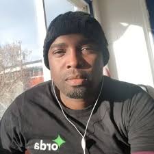 Edward E Duke (@eddydizzle)