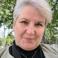 Kim Gaudet's Instagram, Twitter & Facebook