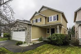 Hours may change under current circumstances 3587 S Village Dr Medford Or 97504 27 Photos Mls 220113733 Movoto