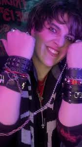 Colin Payne's Instagram, Twitter & Facebook