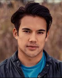 Queer Screen was saddened to hear of the passing of actor, Frankie Mossman.  Moving from Auckland to Sydney in 2012, Frankie was a well known member of  our LGBTIQ+ community, appearing in