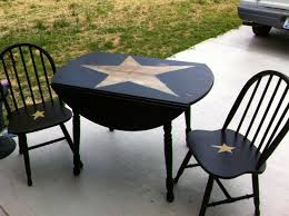 Primitive Black Drop Leaf Table And Chairs Refinished By Tammy S Primitives Looks Like The One Set I Primitive Decorating Country Decor Primitive Decorating