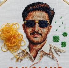 سنڌ سولر انرجي پروجيڪٽ هيٺ سولر هوم سسٽم حاصل ڪرڻ کانپوءِ فائدو حاصل ڪندڙ  عورتن گهرن ۾ لڳائي فائدو حاصل ڪرڻ شروع ڪيو آهي. شڪارپور: سنڌ رورل سپورٽ  آرگنائيزيشن (سرسو) سنڌ حڪومت