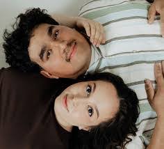 Dianne Dash's Instagram, Twitter & Facebook