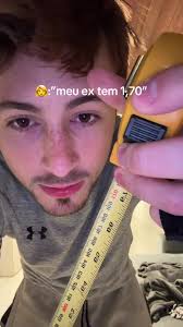 Ex-namorados e suas alturas: quem se destaca?