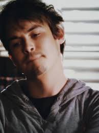 Fashionable Man and Woman in Pretty Little Liars Edit