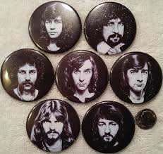 Elo Pin Lot 7 B W Small Buttons Jeff Lynne Electric Light Orchestra Wilburys Ebay Electric Lighter Jeff Lynne Orchestra