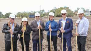 Aug 21, 2017 · the residents seem very happy. Discovery Senior Living Breaks Ground On New Active Independent Living Community In Bradenton Discovery Senior Living