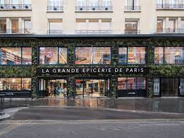 With a wealth of over 4,000 products, our online store brings together the most essential references from our stores.all our products are carefully packaged and sent to the address of your choice, in france and europe*. Avec La Grande Epicerie De Paris Lvmh Prend Ses Quartiers Sur La Rive Droite Challenges