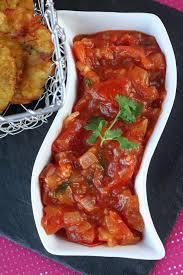 Hogao Aussi Connue Sous Le Nom Criollo Sauce Est Un Condiment Traditionnel Colombien Generalement S Avec Images Cuisine Colombienne Recettes De Cuisine Plats Colombiens