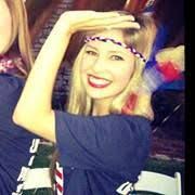 Olivia Lyons (luvinliv)