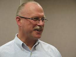 Police chief defends standoff response